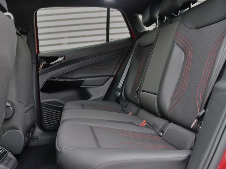 Volkswagen ID.5 GTX ELEKTROMOTOR 220 kW / 299 pk SUV Elektrische a andrijving