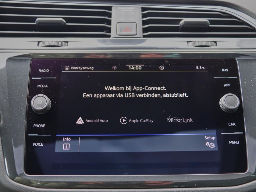Volkswagen Tiguan R-Line Business 1.5 110 kW / 150 pk TSI SUV 7 vers n. DSG