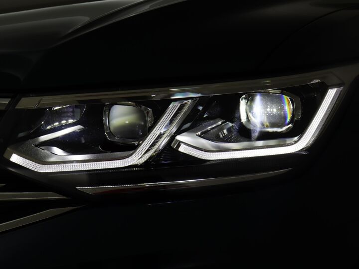 Volkswagen Tiguan R-Line Business 1.5 110 kW / 150 pk TSI SUV 7 vers n. DSG