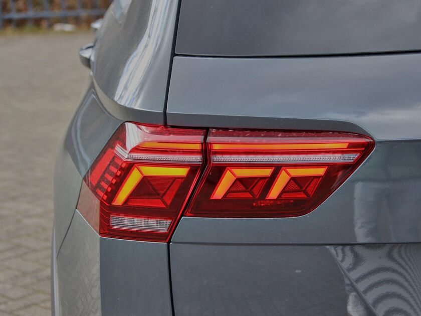 Volkswagen Tiguan R-Line Business 1.5 110 kW / 150 pk TSI SUV 7 vers n. DSG
