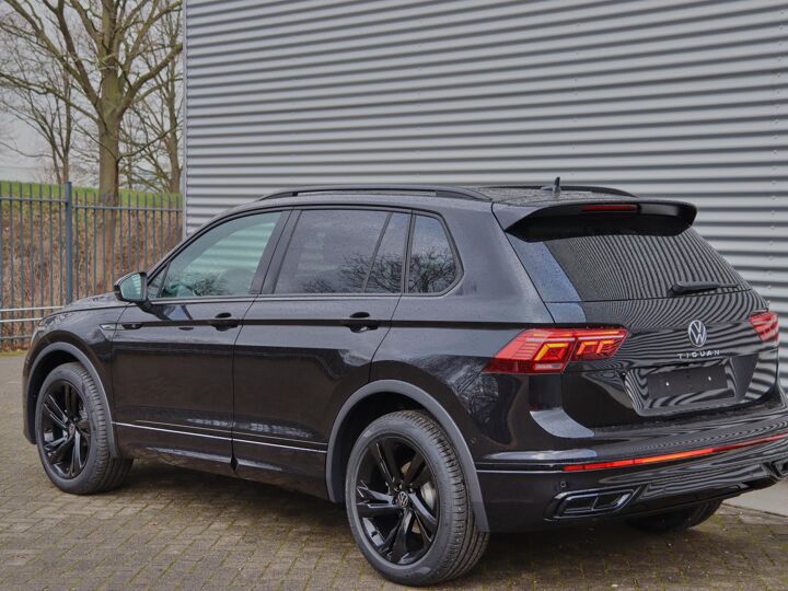Volkswagen Tiguan R-Line Business 1.5 110 kW / 150 pk TSI SUV 7 vers n. DSG