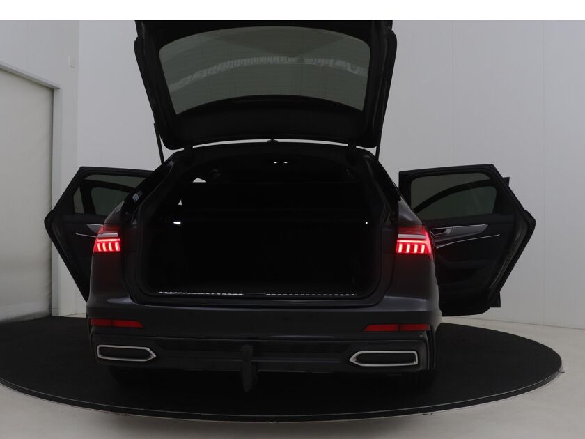 Audi A6 Avant 40 TFSI S edition | 204 PK | Automaat | Stoelverwarming | DAB | Navigatie | Achteruitrijcamera | Velgen LM 19” |
