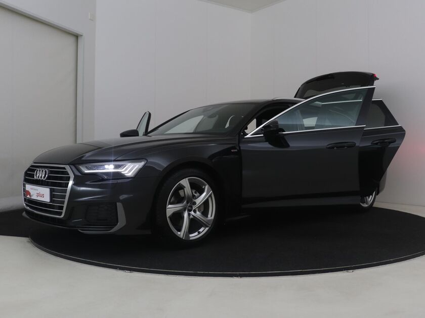 Audi A6 Avant 40 TFSI S edition | 204 PK | Automaat | Stoelverwarming | DAB | Navigatie | Achteruitrijcamera | Velgen LM 19” |