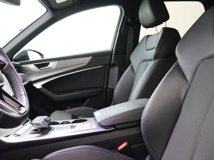 Audi A6 Avant 40 TFSI S edition | 204 PK | Automaat | Stoelverwarming | DAB | Navigatie | Achteruitrijcamera | Velgen LM 19” |