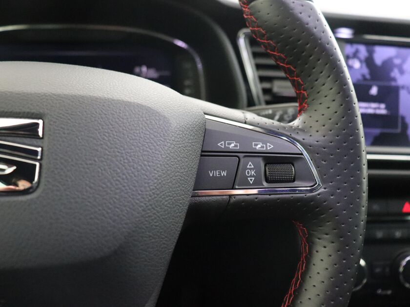 SEAT Leon ST 1.5 TSI FR Ultimate Edition | 150 PK | Automaat | Navigatie | Achteruitrijcamera | Apple CarPlay / Android Auto | Led Verlichting | Velgen LM 18” |