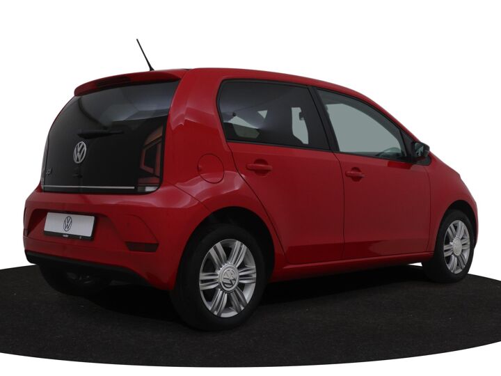 Volkswagen Up! 1.0 BMT high up! | 75 PK | Parkeersensoren | DAB | Velgen LM 15” | Multifunctioneel Stuurwiel | Airco |