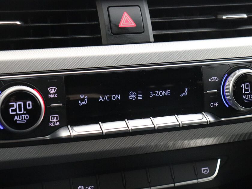 Audi A4 Avant 2.0 TFSI MHEV Sport Lease Edition | 190 PK | Automaat | Cruise Control | Getint glas | Navigatiesysteem |