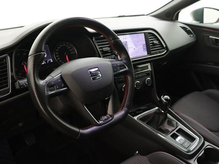 SEAT Leon 1.4 EcoTSI FR | 150 PK | Getint Glas | Navigatiesysteem | Cruise Control | DAB |