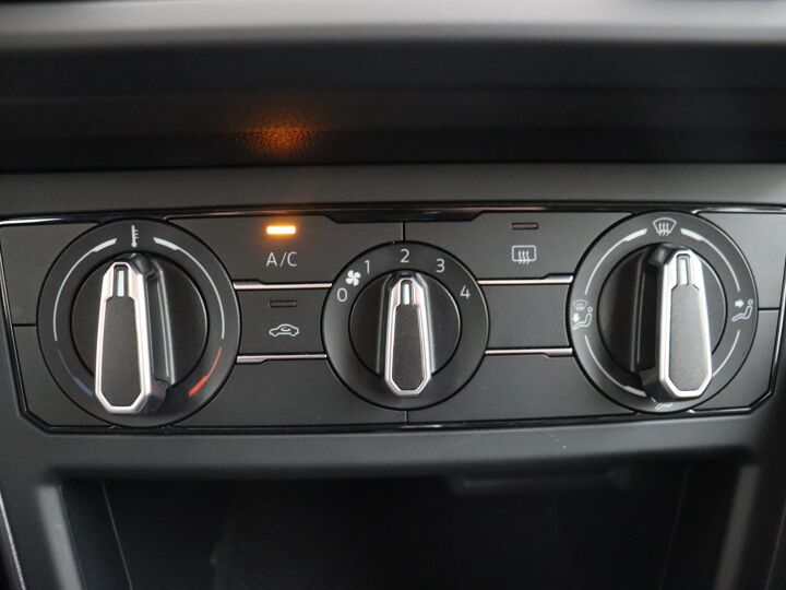 Volkswagen Polo 1.0 TSI Comfortline | 95 PK | Automaat | Panoramadak | Cruise Control | Stuurbediening | Bluetooth |