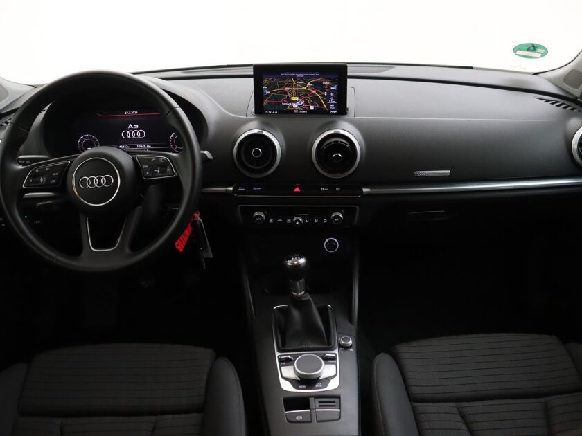 Audi A3 Sportback 30 TFSI Advance | 115 PK | Navigatie | Led Verlichting | Velgen LM 17” | Bluetooth | Cruise Control |