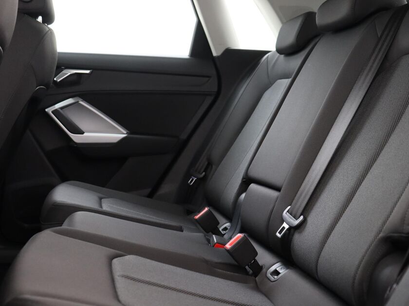 Audi Q3 Quattro 40 TFSI 190 pk S-Tronic Pro Line S | Panorama dak | Virtual Cockpit | Camera | Navigatie