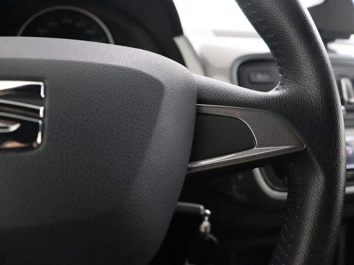 SEAT Mii 1.0 Sport Intense | 60 PK | Bluetooth | Airco | Cruise Control | Velgen LM 15” |