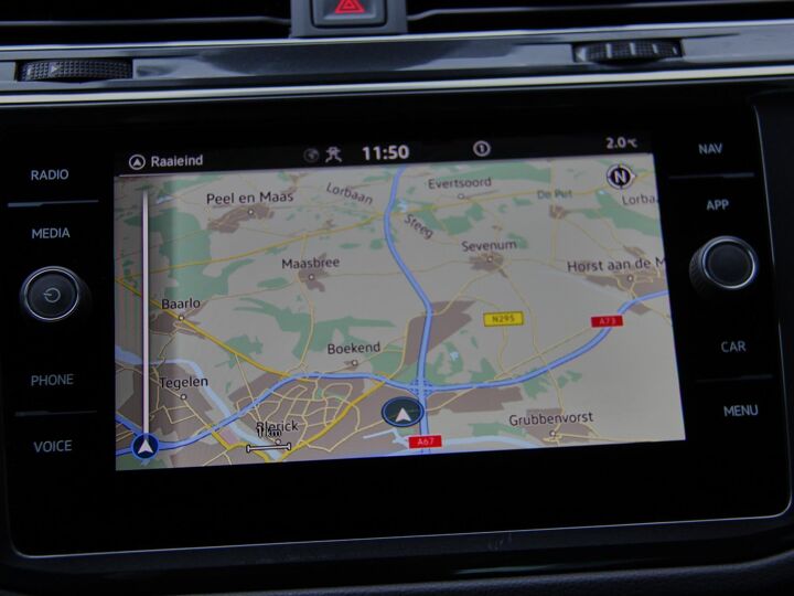 Volkswagen Tiguan 1.4 TSI eHybrid R-Line Business+ | PHEV 245 PK | Automaat | Trekhaak wegklapbaar | Virtual Cockpit | Apple Carplay | PDC V+A + Camera | Electrisch Inklapbare Buitenspiegels |