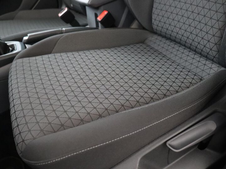 Volkswagen T-Cross 1.0 TSI 95 PK Life | Virtueel Cockpit | Climate Control | Adaptive Cruise Control | Apple Carplay/Android Auto |