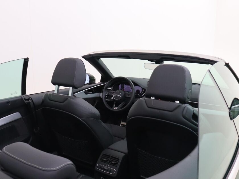 Audi A5 Cabriolet 35 TFSI S Edition 150 PK S-Tronic | Automaat | Elektrisch bedienbare kap | LED Koplampen | DAB Radio |