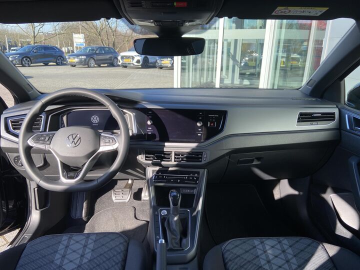 Volkswagen Taigo R-Line Business 1.5 110 kW / 150 pk TSI CUV 7 vers n. DSG