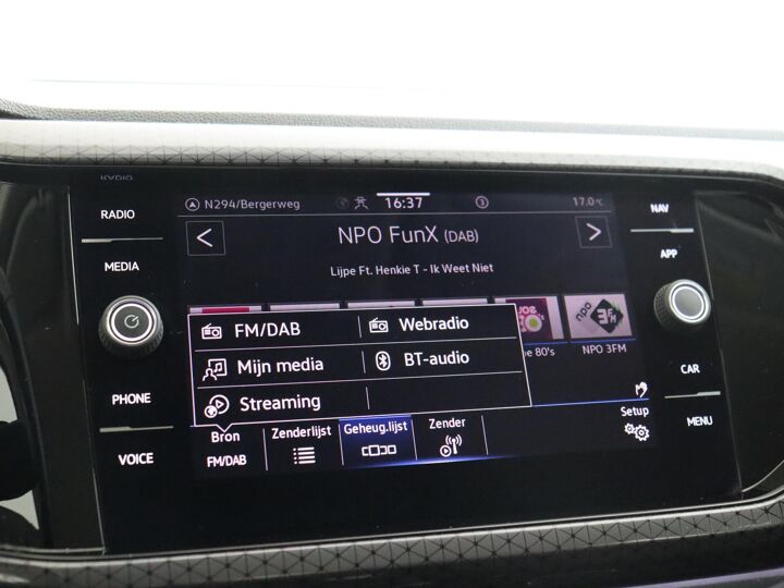 Volkswagen T-Cross 1.0 TSI Style 115 PK | Navigatie | DAB Radio | Achteruitrijcamera | Cruise Control |