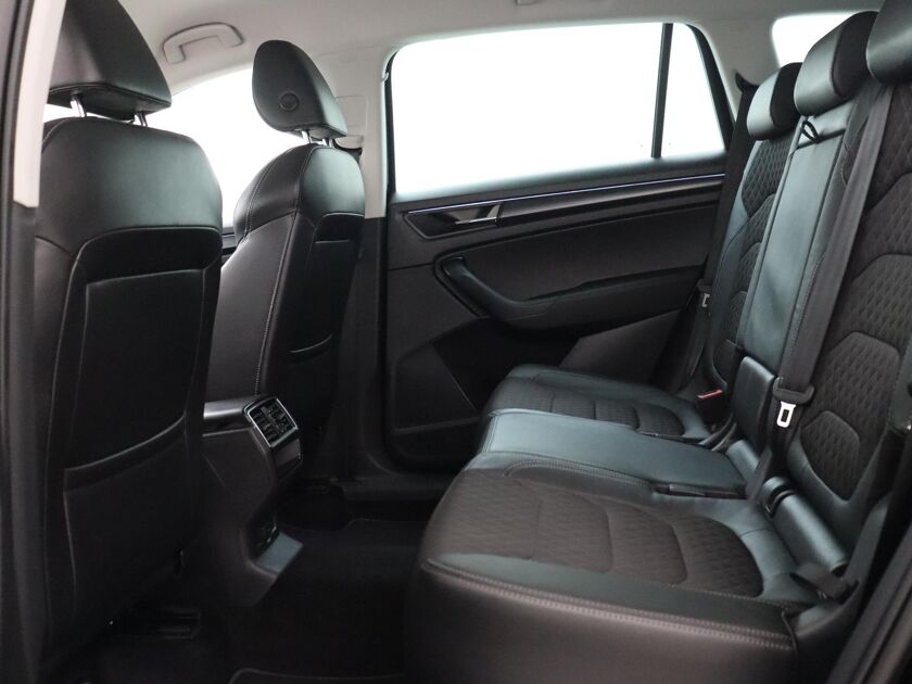 Škoda Kodiaq 1.5 TSI Business Edition Plus | 150 PK | Automaat | Navigatie | Achteruitrijcamera | DAB | Led Verlichting | Multifunctioneel Stuurwiel |