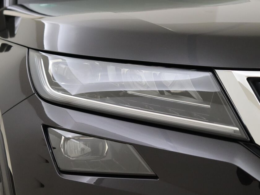 Škoda Kodiaq 1.5 TSI Business Edition Plus | 150 PK | Automaat | Navigatie | Achteruitrijcamera | DAB | Led Verlichting | Multifunctioneel Stuurwiel |
