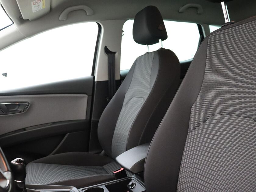 SEAT Leon 1.0 EcoTSI Style Business Intense | 115 PK | Navigatiesysteem | Cruise Control | DAB | Airco |