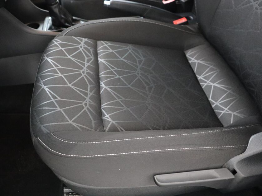Škoda Rapid Spaceback 1.0 TSI Greentech Clever | 95 PK | Stoelverwarming | Parkeersensoren | DAB | Navigatie | Airco | Multifunctioneel Stuurwiel |