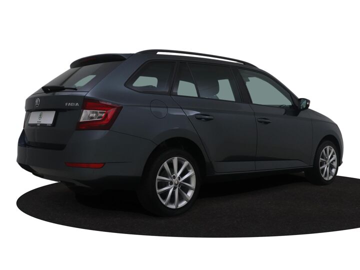 Škoda Fabia Combi 1.0 Business Edition | 75 PK | DAB | Parkeersensoren | Apple CarPlay/ Android auto |  Led Verlichting | Getint Glas |