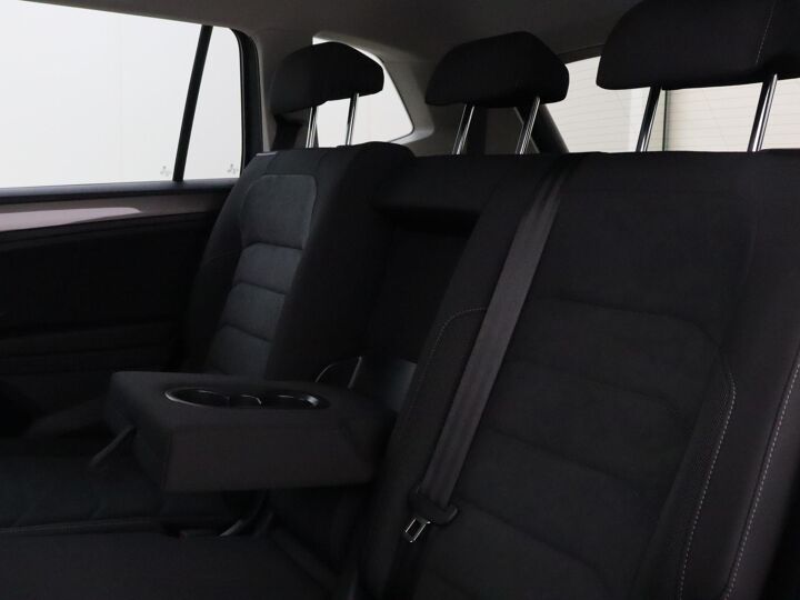 Volkswagen Tiguan Allspace Life Business 1.5 110 kW / 150 pk TSI SUV 7 versn. DSG 7-zits