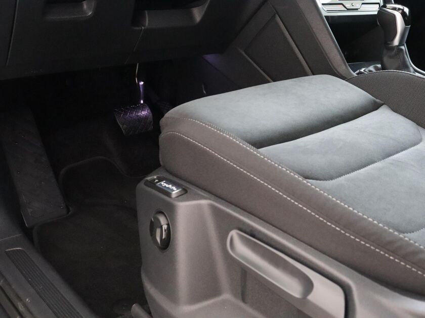 Volkswagen Tiguan Allspace Life Business 1.5 110 kW / 150 pk TSI SUV 7 versn. DSG 7-zits