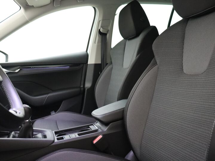 Škoda Octavia Combi 1.0 TSI Business Edition | 110 PK | Navigatie | Parkeersensoren | Apple CarPlay/ Android auto | DAB | Led Verlichting |