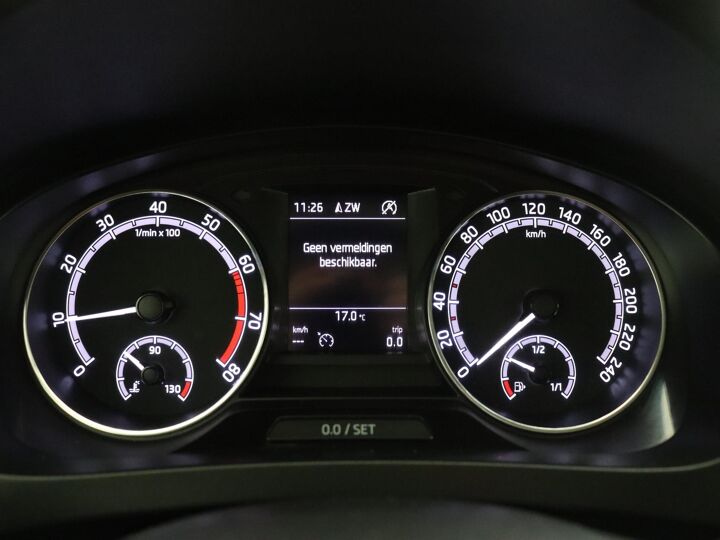 Škoda Rapid Spaceback 1.0 TSI Greentech Clever | 95 PK | Navigatie | Trekhaak | Parkeersensoren | Airco | Bluetooth |