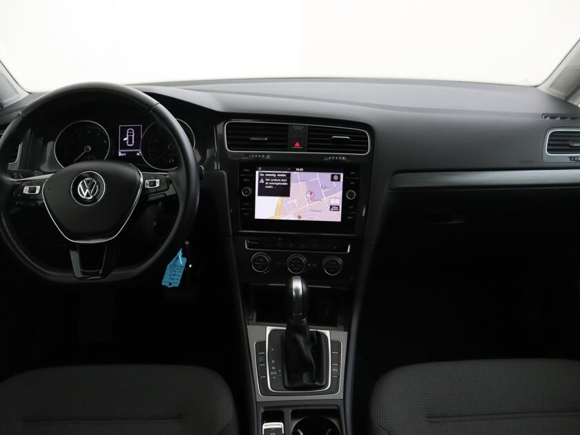 Volkswagen Golf Variant 1.0 TSI Comfortline | 110 PK | Automaat | Navigatie | DAB | Parkeersensoren | Apple CarPlay/ Android auto | Velgen LM 16” |