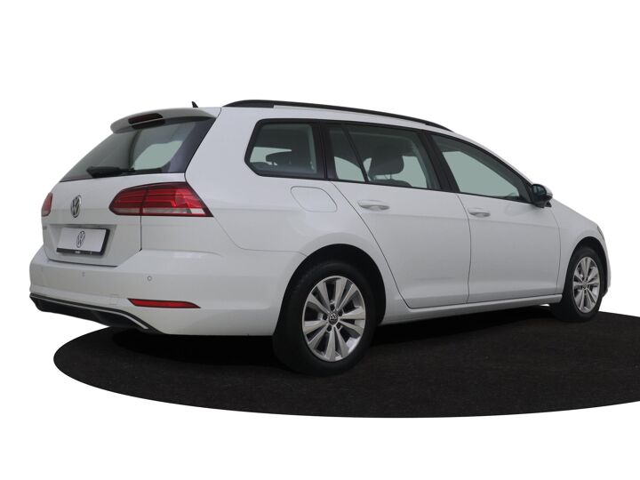 Volkswagen Golf Variant 1.0 TSI Comfortline | 110 PK | Automaat | Navigatie | DAB | Parkeersensoren | Apple CarPlay/ Android auto | Velgen LM 16” |