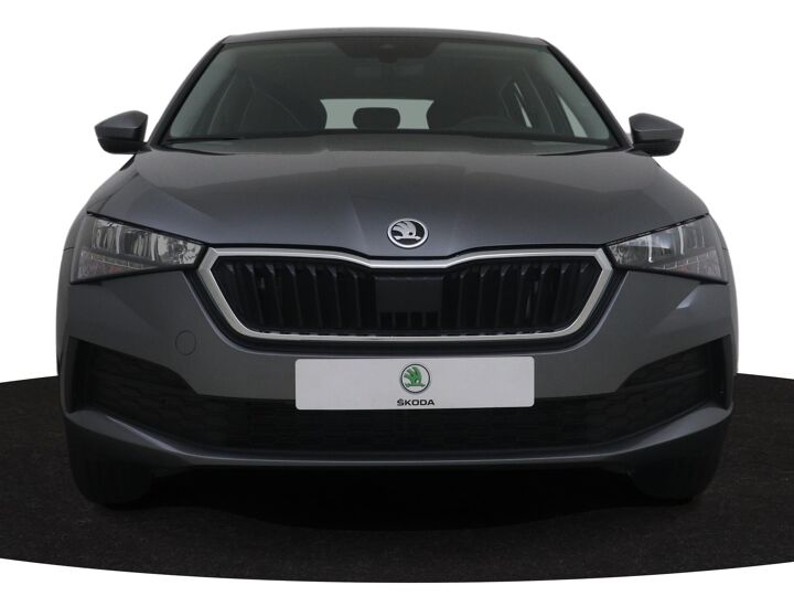 Škoda Scala Active 1.0 70 kW / 95 pk TSI Hatchback 5 versn. Ha nd