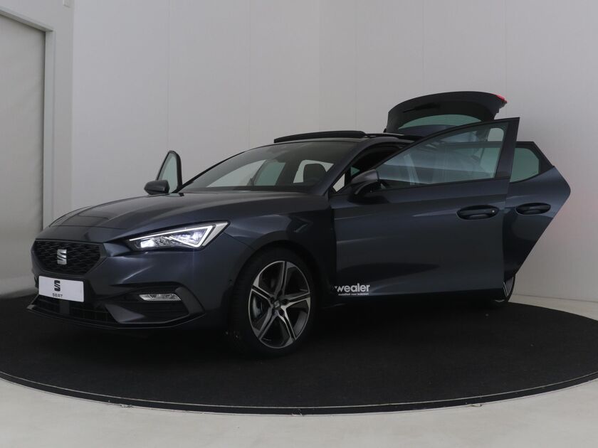 SEAT Leon 1.0 eTSI FR Business Intense DSG | Panodak | 18 inch LMV | Alcantara