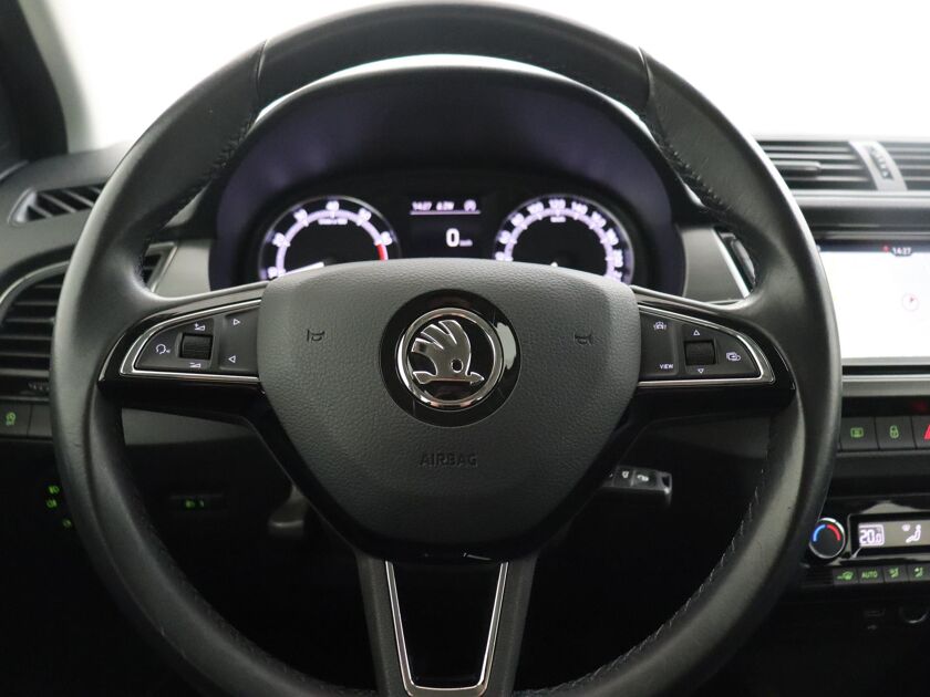 Škoda Fabia 1.0 Business Edition | 75 PK | DAB |  Navigatie | Apple CarPlay/ Android auto | Parkeersensoren | Multifunctioneel Stuurwiel |
