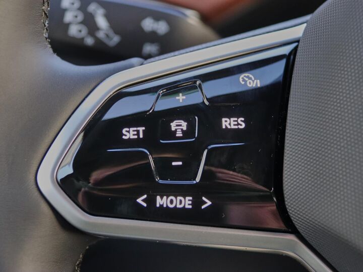 Volkswagen ID.5 Pro ELEKTROMOTOR 150 kW / 204 pk SUV Elektrische a andrijving