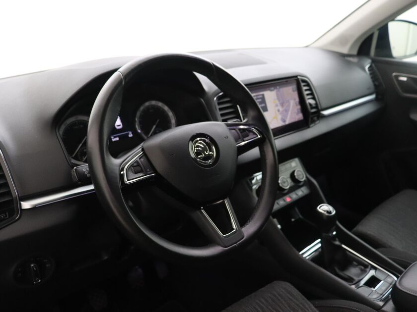 Škoda Karoq 1.5 TSI ACT Style Business | 150 PK | Navigatie | DAB | Achteruitrijcamera | Parkeersensoren | Stoelverwarming |