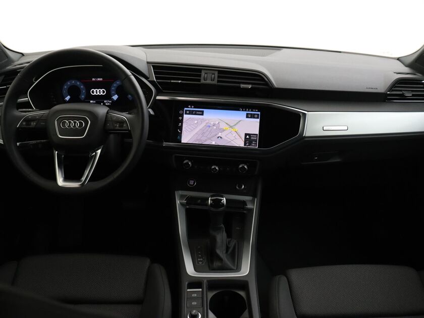 Audi Q3 Advanced edition 35 TFSI 110 kW / 150 pk Hatchback 7 versn. S-tronic | Comfortsleutel | Sportstoelen