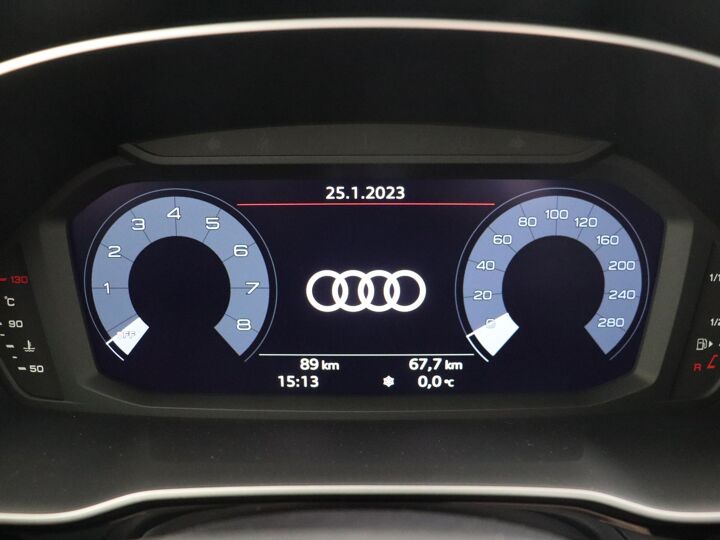 Audi Q3 Advanced edition 35 TFSI 110 kW / 150 pk Hatchback 7 versn. S-tronic | Comfortsleutel | Sportstoelen
