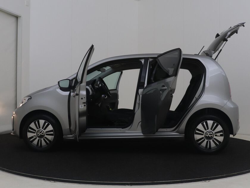 Volkswagen e-Up! | 83 PK | Automaat | Stuurbediening | Bluetooth | Airco |