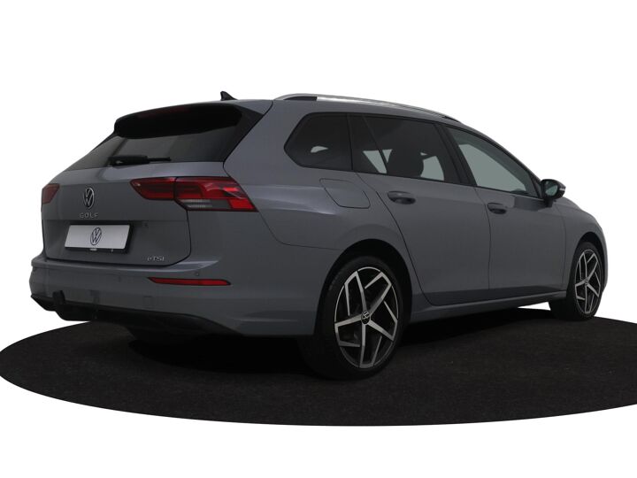 Volkswagen Golf Variant 1.0 eTSI Life | 110 PK | Automaat | Panoramadak | Stuurbediening | Cruise Control | Trekhaak |