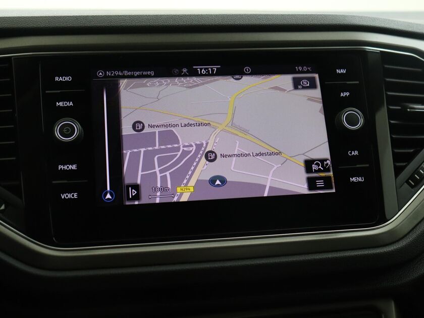 Volkswagen T-Roc 1.0 TSI Style | 110 PK | Stuurbediening | Cruise Control | DAB | Apple CarPlay |
