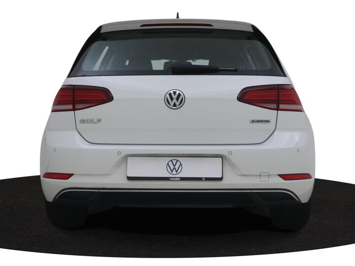 Volkswagen Golf 1.5 TSI Comfortline | 130 PK | Cruise Control adaptief | Parkeersensor voor en achter | Climate Control | Stuurbediening |