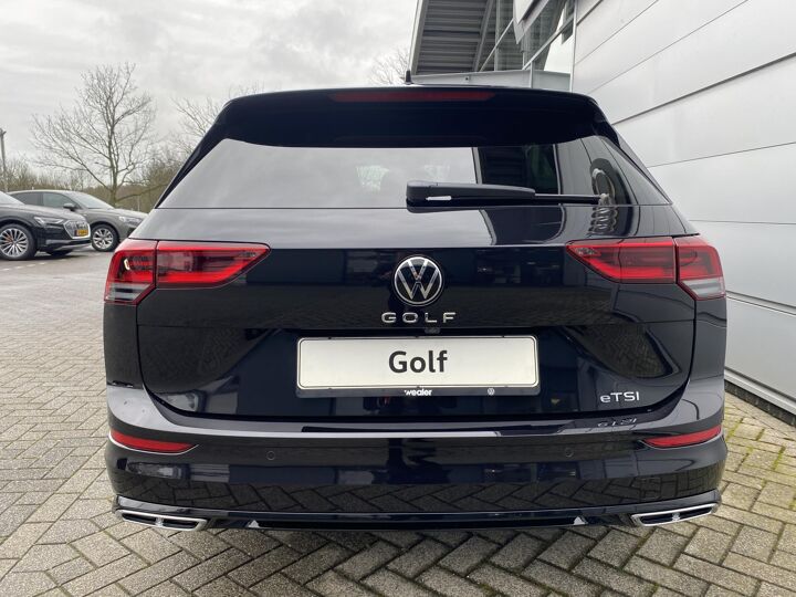 Volkswagen Golf Variant R-Line 1.5 eTSI 150 pk 7 versn. DSG