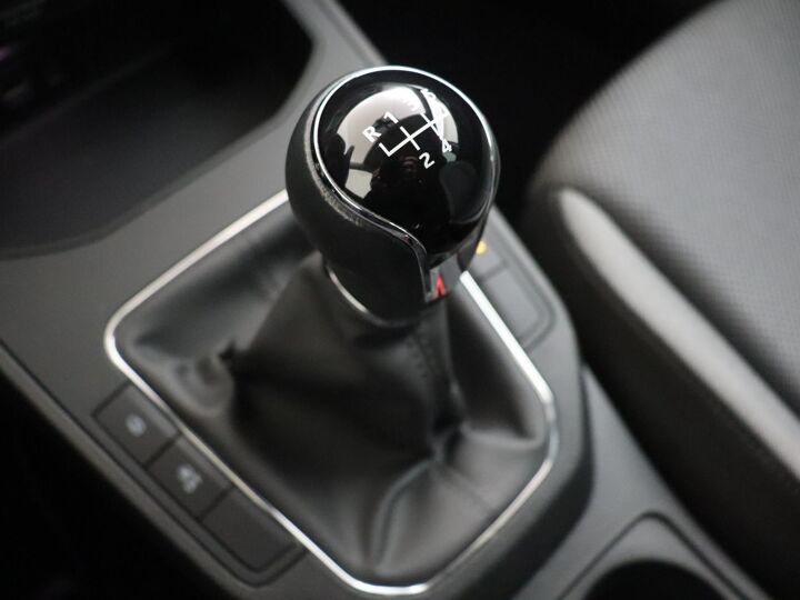 SEAT Ibiza 1.0 TSI Style Business Intense | 95PK | Apple CarPlay | Led Verlichting | DAB |