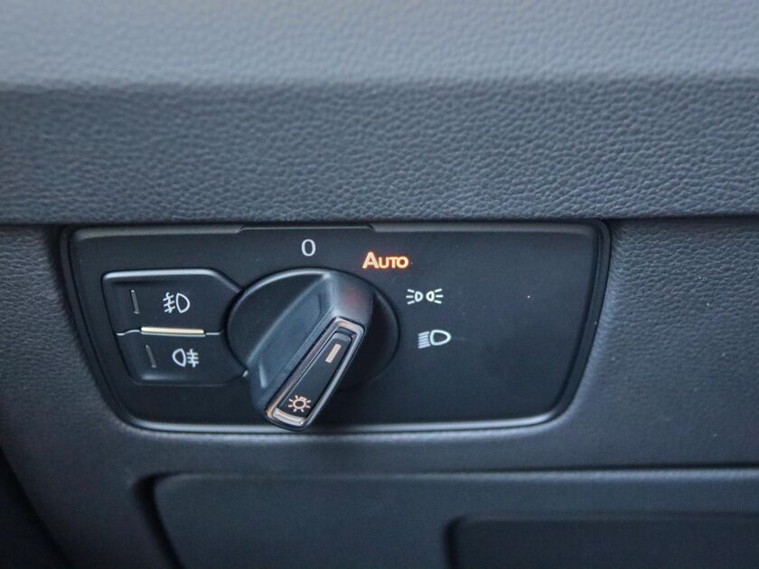 Volkswagen Passat Variant Business 1.5 TSI 110 kW/150 pk ACT Variant 7 versn . DSG