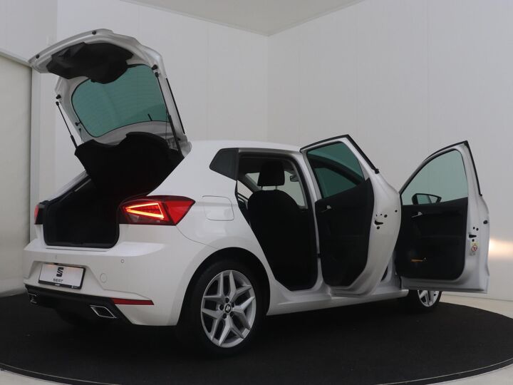 SEAT Ibiza 1.0 TSI FR Business Intense | 95 PK | Cruise Control | Apple CarPlay | Navigatie | Stuurbediening |