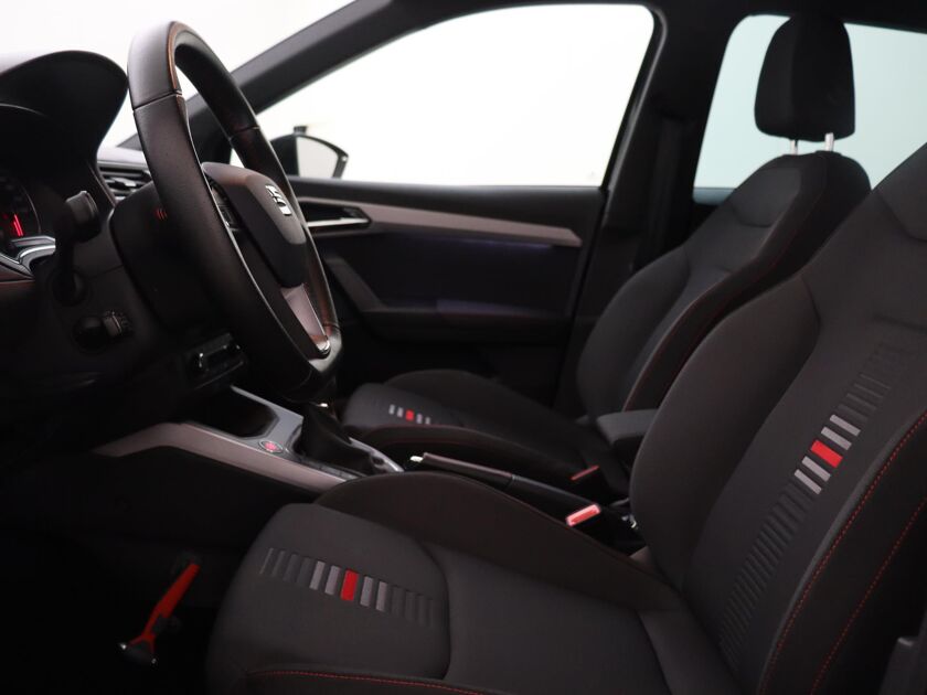 SEAT Arona 1.0 TSI FR Business Intense | 115 PK | Navigatie | Cruise Control | Stuurbediening | Bluetooth |