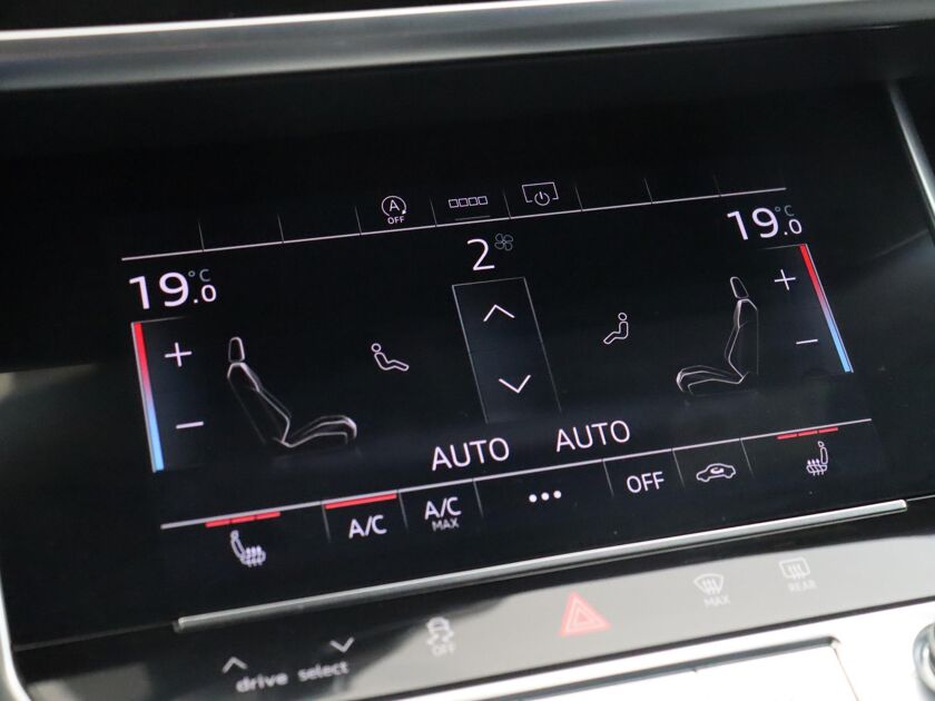 Audi A6 Avant 40 TFSI S edition | 204 PK | Automaat | Sportstuur| S-Line Exterieur | Cruise Control |