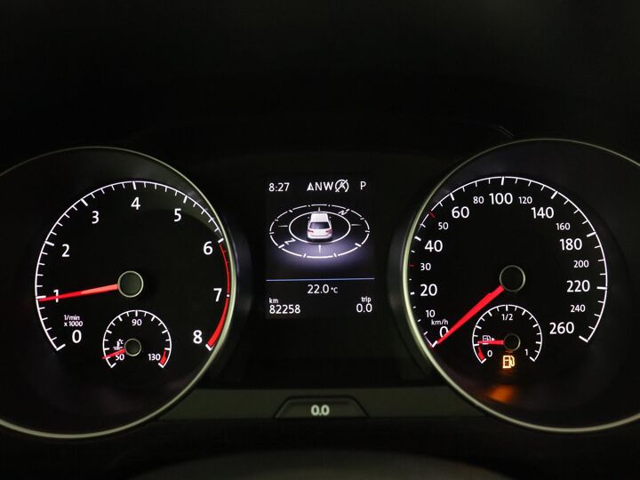 Volkswagen Golf Sportsvan 1.5 TSI ACT Highline Edition | 150 PK | Automaat | Stoelverwarming | Cruise Control | Apple CarPlay |